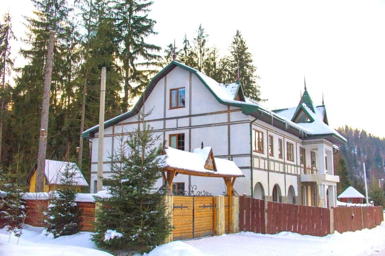 Hotel Galushko Mykulychyn Exterior photo