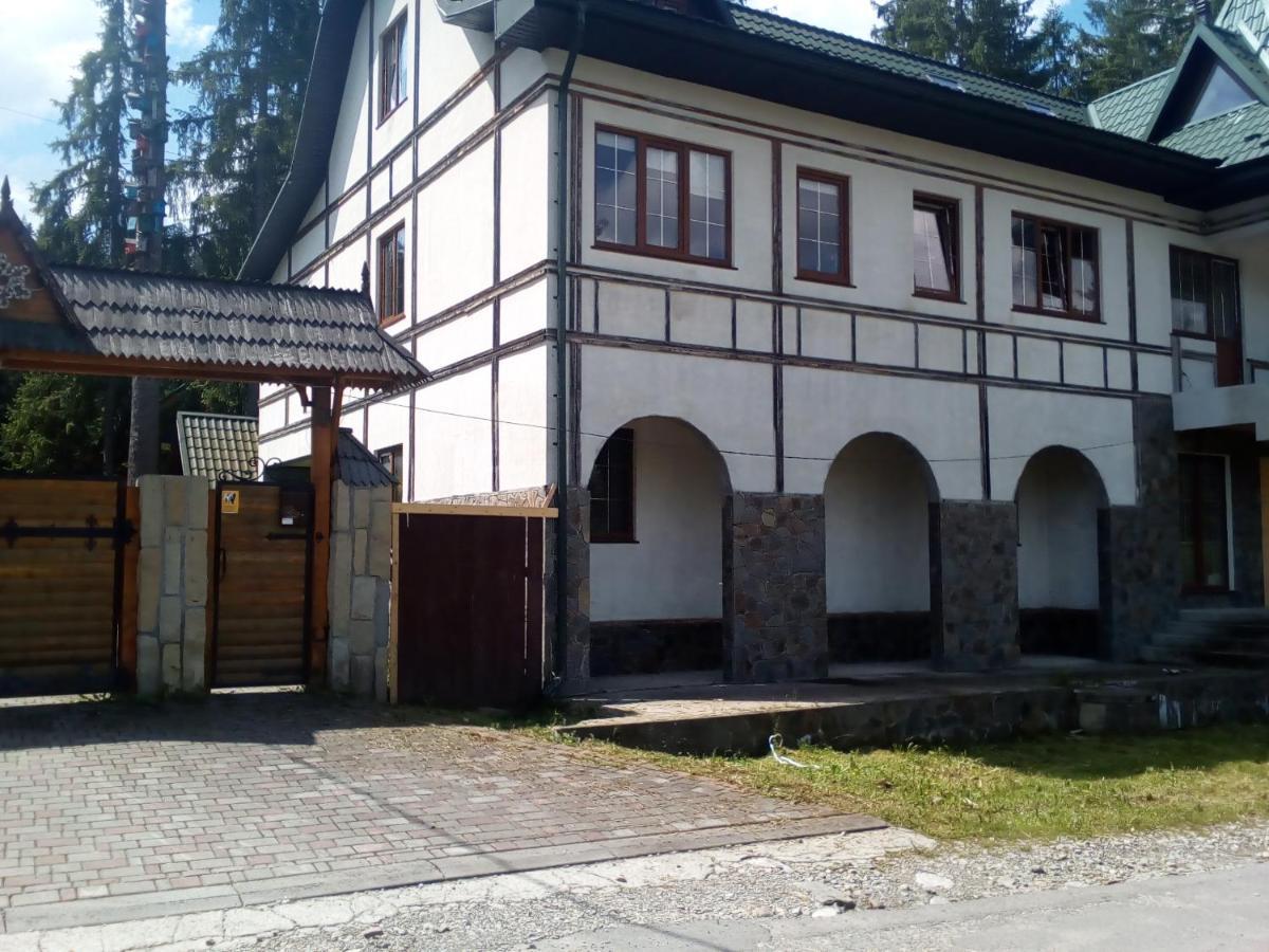 Hotel Galushko Mykulychyn Exterior photo